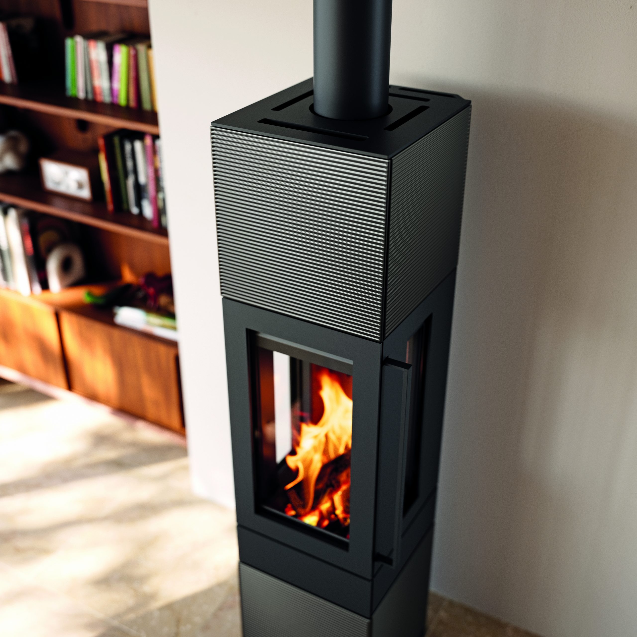 Kaminofen ASTANA von HASE mit Lamellenkeramik